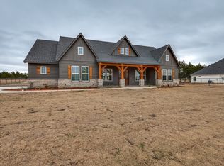 460 Robnett Rd, Waxahachie, TX 75165