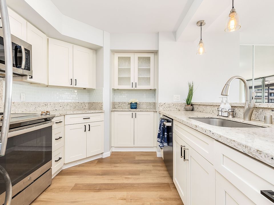 1st image of 583 Kamoku St APT 1907