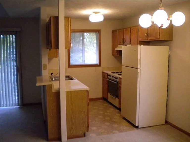 4737 Circle Shore Dr SE — Photo 4