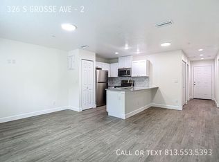 326 S Grosse Ave #2, Tarpon Springs, FL 34689