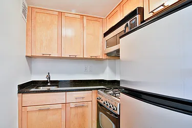 Rented by Platinum Properties