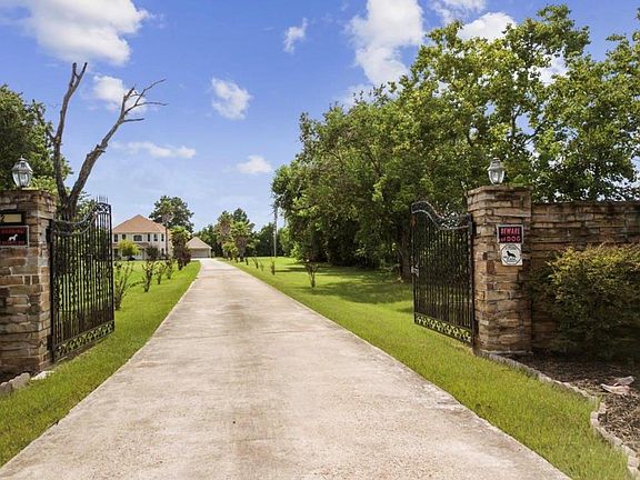 5th image of 21119 Rhodes Rd