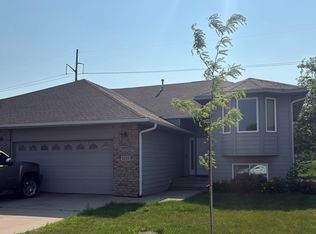 3203 N Aurora Ave #NA, Sioux Falls, SD 57107