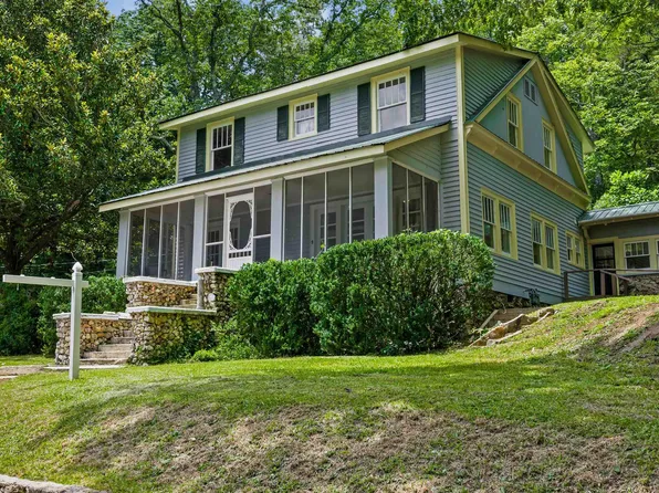 17 High Ave, Valley Head, AL 35989