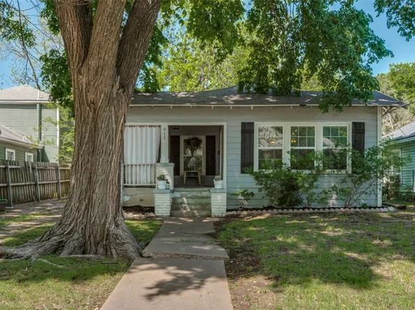 911 S Adams Ave, Dallas, TX 75208