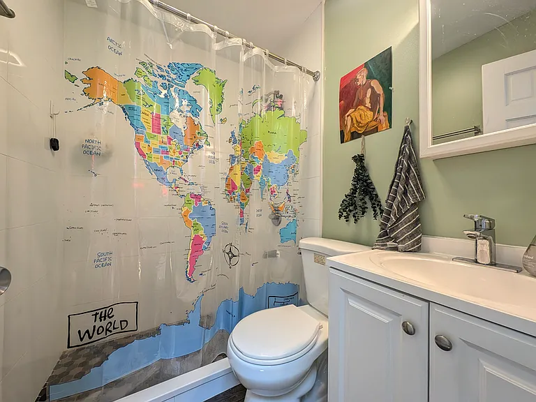 770 Hart St #3R — Photo 9