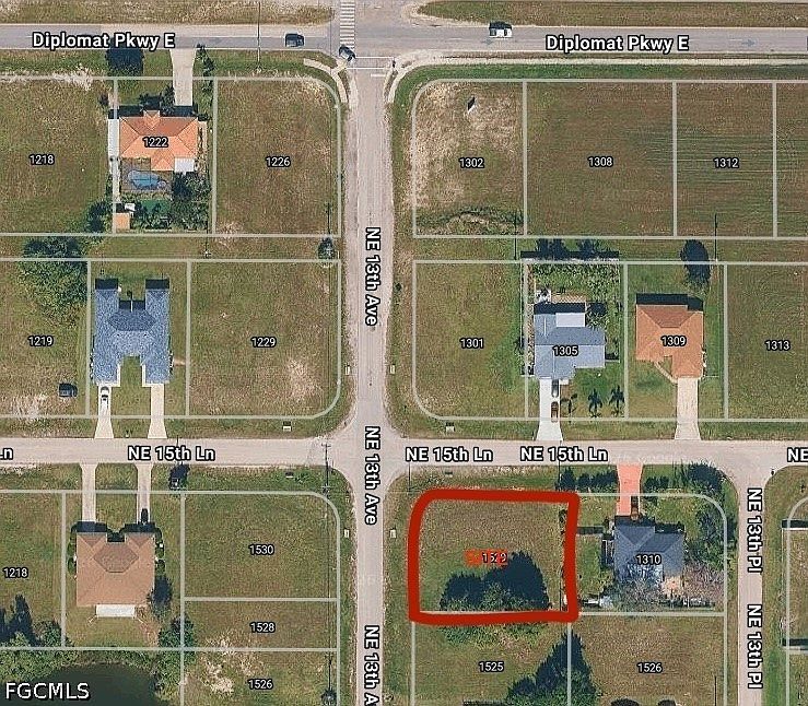 1st image of 1529 NE 13th Ave