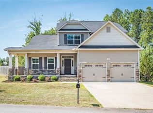 60 Shellbark Dr, Spring Lake, NC 28390