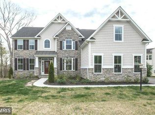 8831 Chrisanthe Ct, Fairfax Station, VA 22039