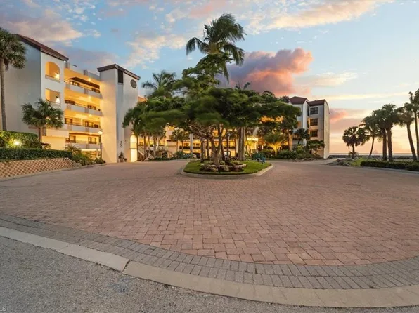 534 La Peninsula BLVD #534, NAPLES, FL 34113