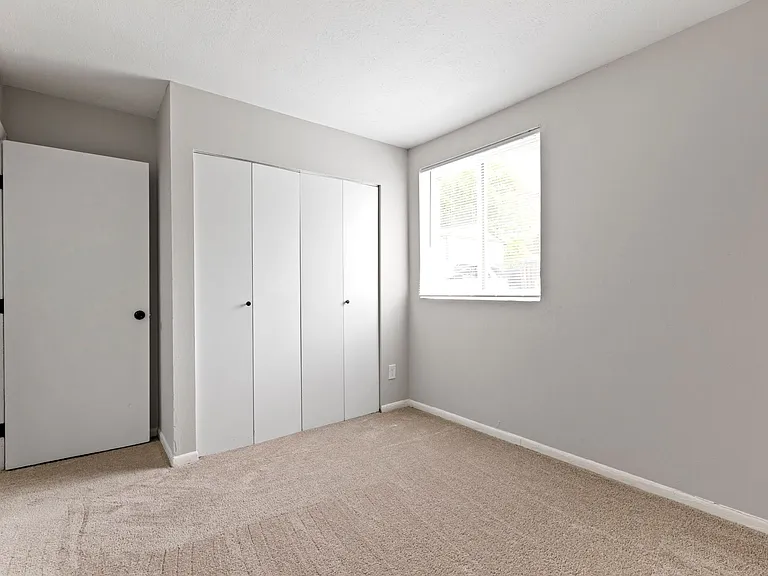 The Hills Apartment Homes — Photo 12