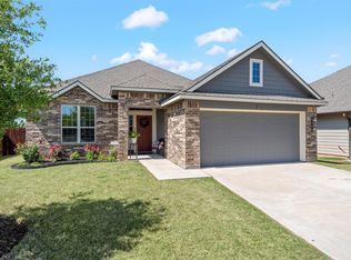 3908 S Fork Ranch Rd, Waco, TX 76705