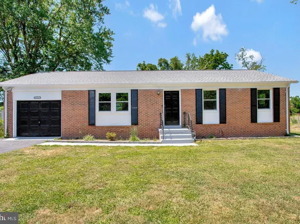 45327 Elmbrook Dr, California, MD 20619