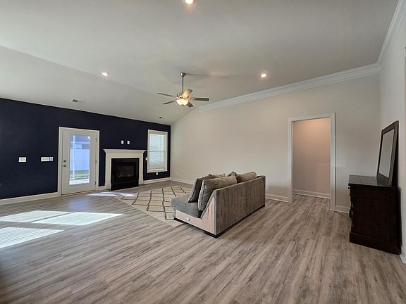 5th image of 3360 Rustic Dr