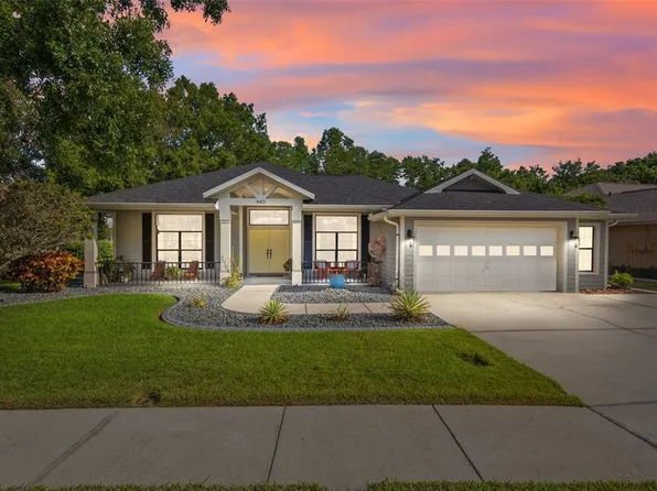 8401 Ashford Pl, New Port Richey, FL 34655