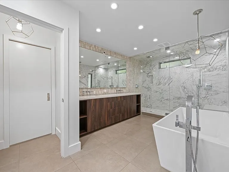 1455 S Castello Ave — Photo 30
