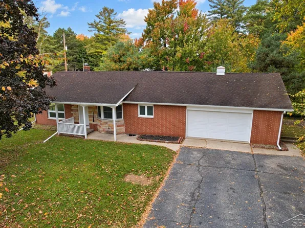 6031 Jade Ln, Bridgeport, MI 48722