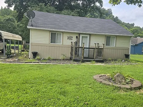 1647 Martin Hill Rd, Shepherdsville, KY 40165