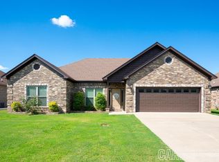 1220 Andrews Dr, Conway, AR 72032