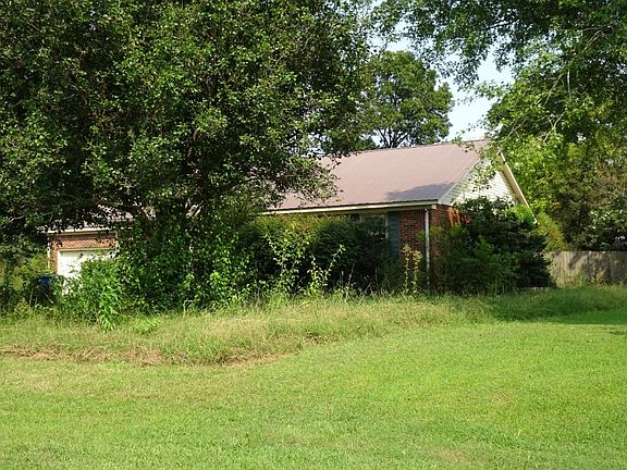 2nd image of 109 Marberry Ln