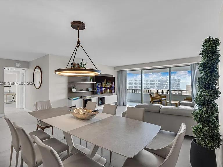 155 Ocean Lane Dr #1105 — Photo 5