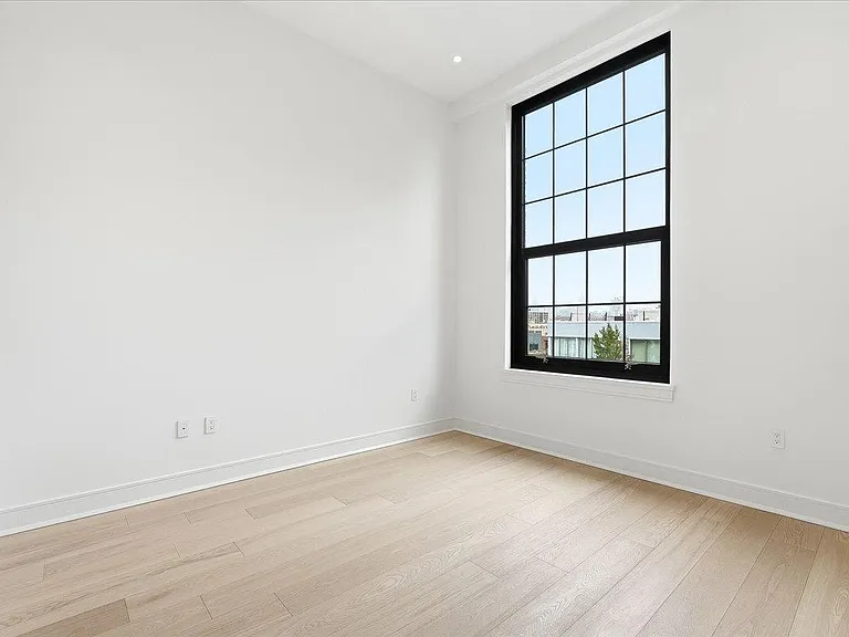 38 Jackson St #515 — Photo 14