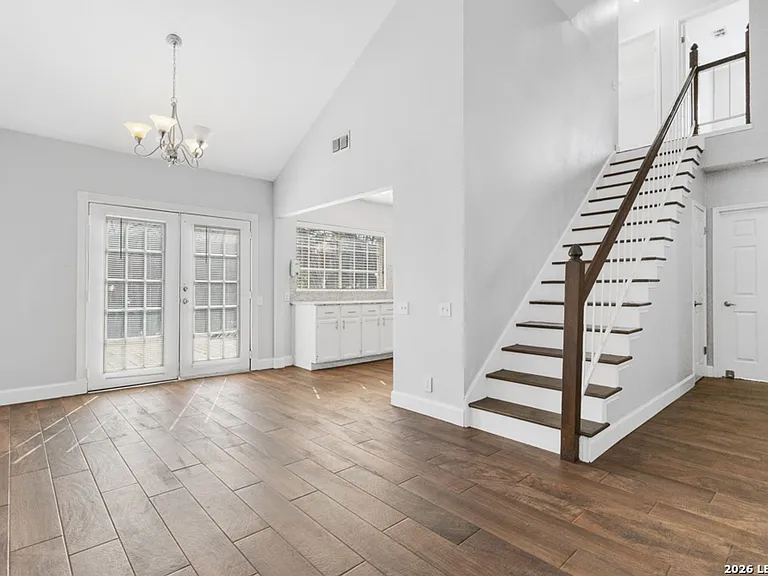 9135 Rue De Lis — Photo 3