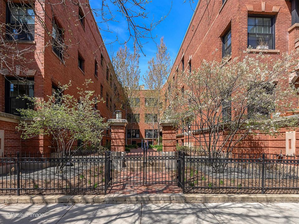 1st image of 522 W Wrightwood Ave APT 1