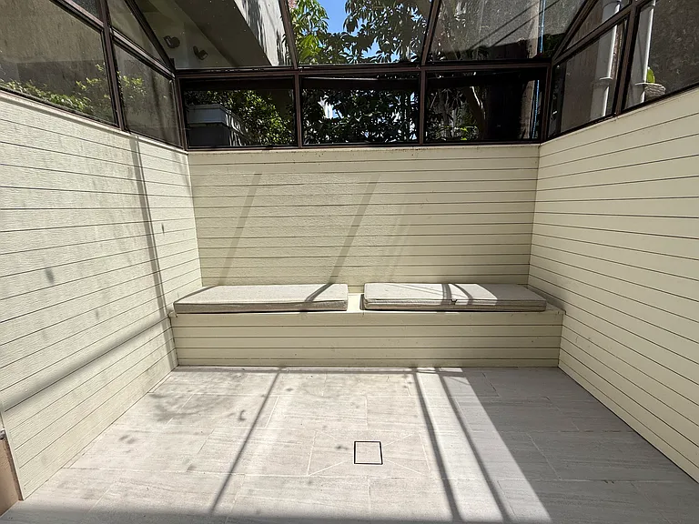 853 Larrabee St #6 — Photo 29
