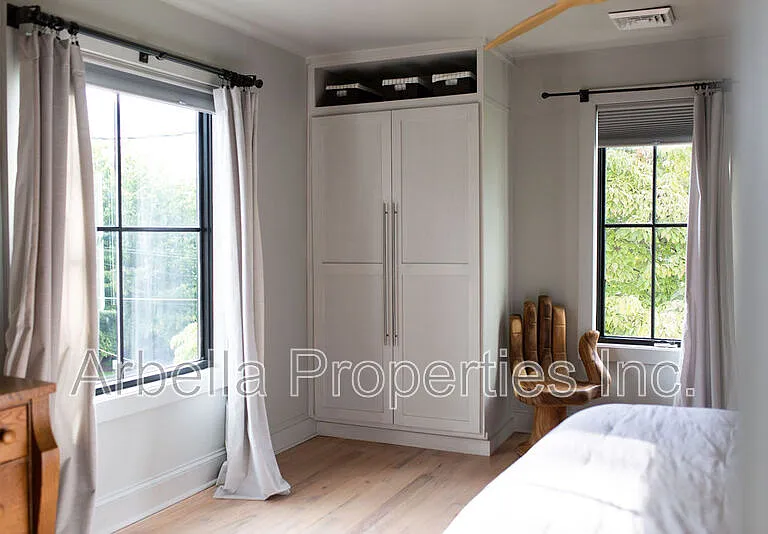 511 Alabama St — Photo 28
