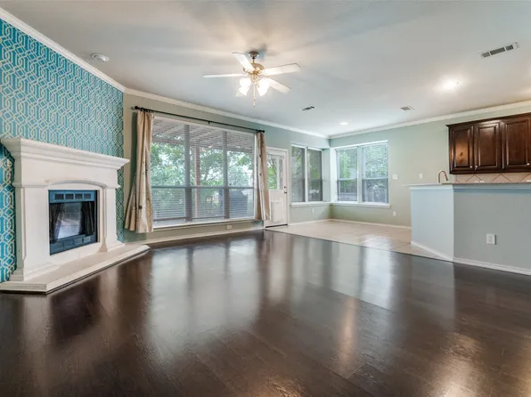10400 Vintage Dr, Fort Worth, TX 76244