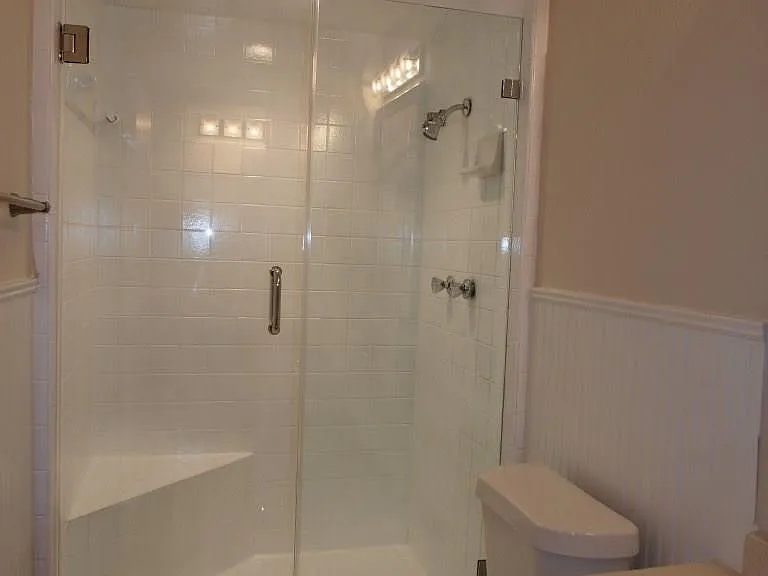 7101 Twisted Oaks Dr — Photo 5