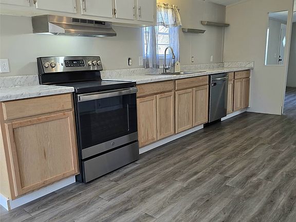 3rd image of 65 Penny Pkwy