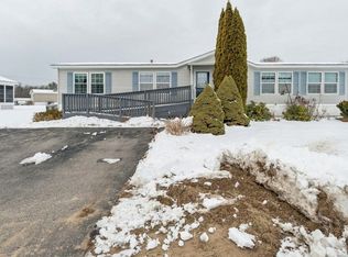 6 Revolution Dr, Dover, NH 03820