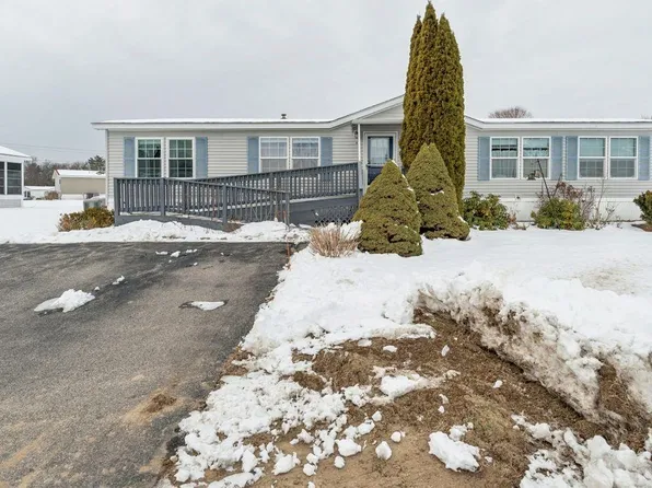 6 Revolution Drive, Dover, NH 03820