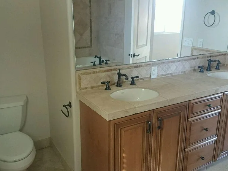 423 Dela Rosa Ave — Photo 21