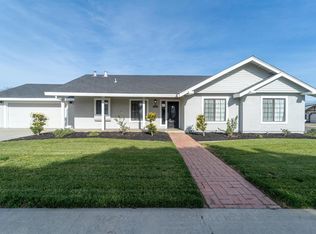 1817 Moet Way, Modesto, CA 95351