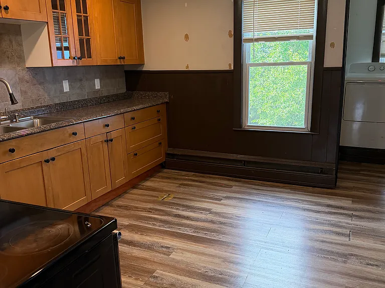 76 Heywood St #2 — Photo 7