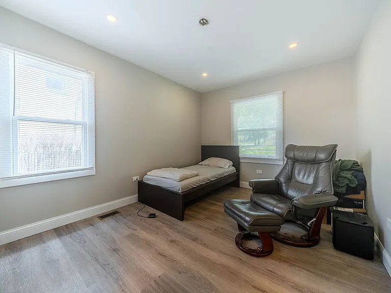 522 N Central Ave #1 — Photo 9