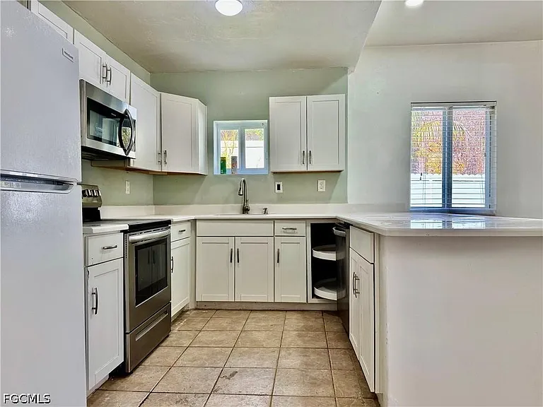 7123 Shannon Blvd — Photo 8