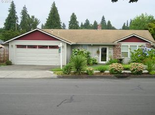 3748 SW 8th St, Gresham, OR 97030
