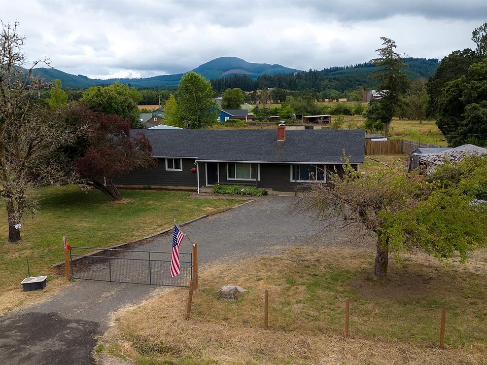 1st image of 26742 Bellfountain Rd