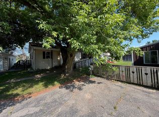 18694 Eisenhower Rd, Morley, MI 49336