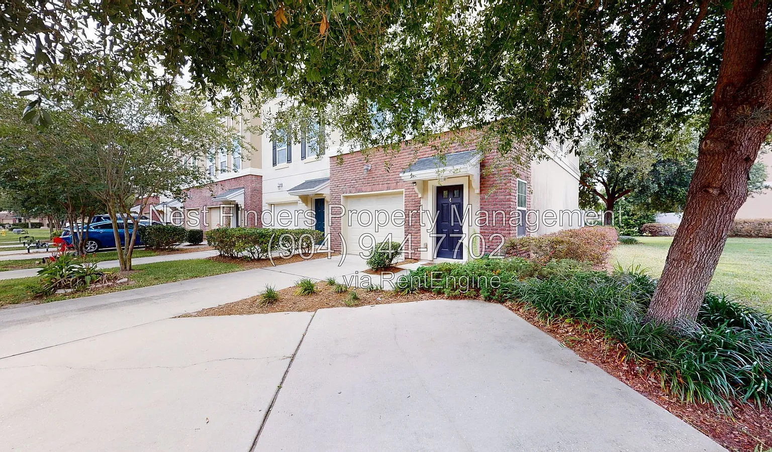 3 bed, 3.5 bath, 2121 sqft, $2,395 — Photo 2