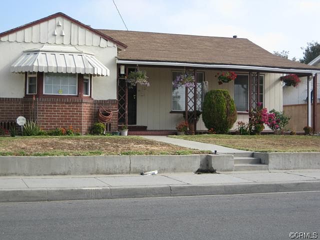 1st image of 109 W Marshall St