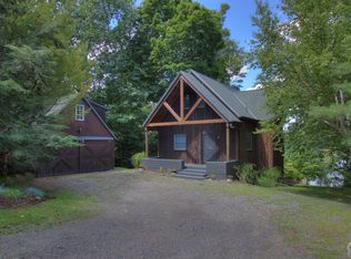 250 Island Dr, Craryville, NY 12521