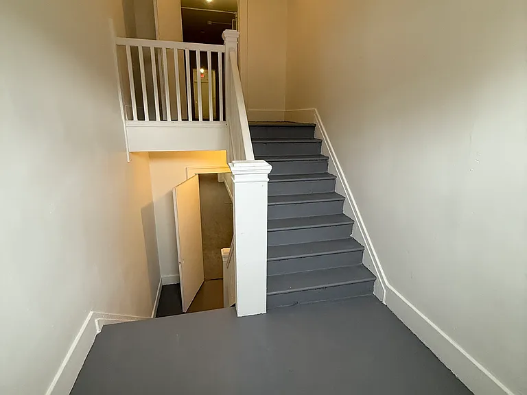 98 S Edith St #202 — Photo 7