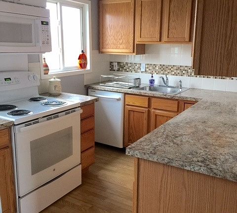 2nd image of 821 S Fruitland St