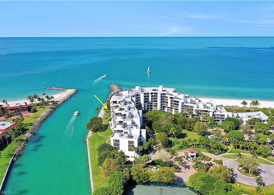 1st image of 2335 Gulf Shore Blvd N #706