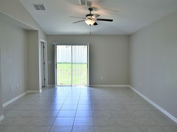 5th image of 11910 Miracle Mile Dr